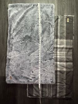 UGG gray & black UGG Sherpa Pillow Shams Set of 2 Gray Faux Fur Plush Fleece 20x36 Standard Cozy