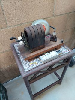 Antique Magneto phone ringer