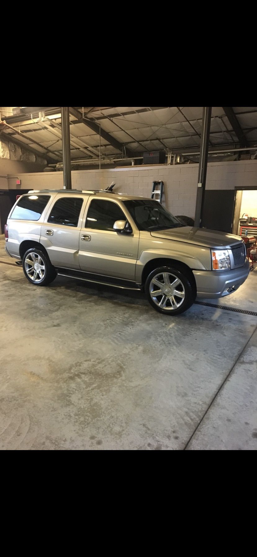 2002 Cadillac Escalade