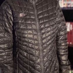 WOMENS MEDIUM NORTH FACE  COAT JACKET THERMOBALL**DARK GREY CHARCOAL COLOR **