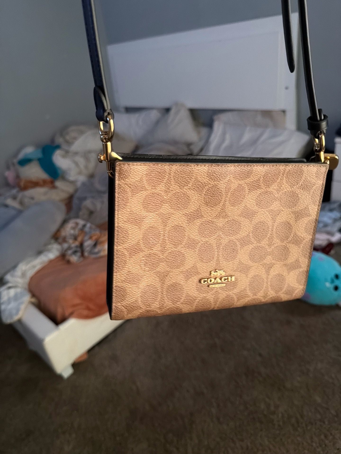 Coach crossbody