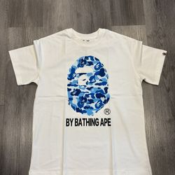 White & Blue Camo Bape Tee Size(M)