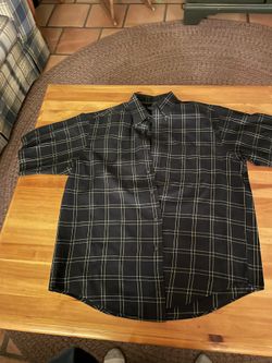 Round Tree And Yorke Mens Shirt!