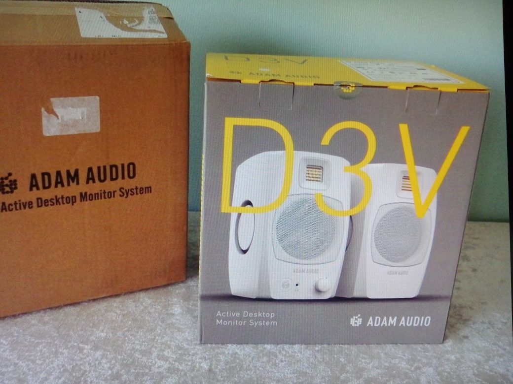 2 New Adam Audio Active Studio Monitor Speakers Bookshelf Desktop 80 W Amps