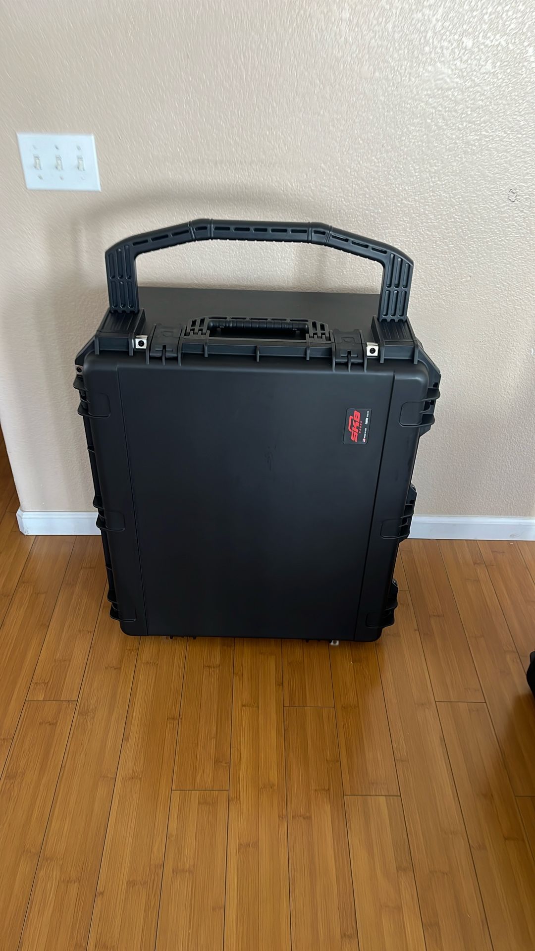 SKB Case Water Proof 30x21x15