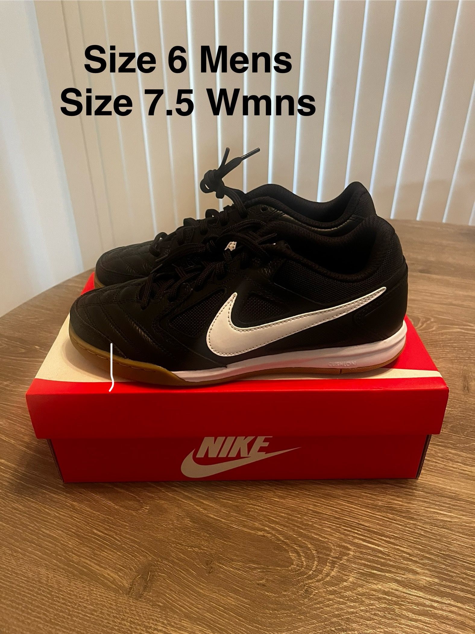 Nike Gato