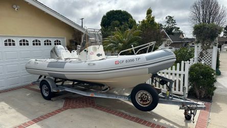 Zodiac Pro  550 powerboat and trailer