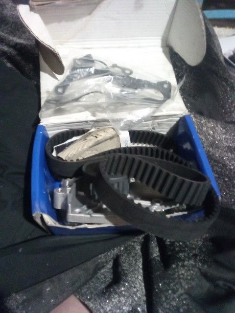 Brand New Timing Belt And Water Pump 99 Camry
