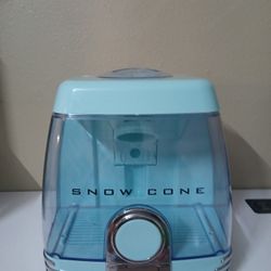 Nostalgia Retro Style Snow Cone Maker