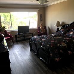 Full Mahogany Laquer Set