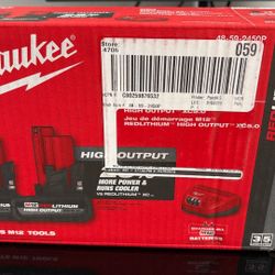 Milwaukee 2 pack xc 5.0 battery With Charger!