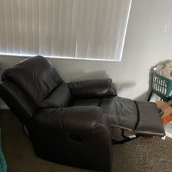 Ashley Recliner. Leather 