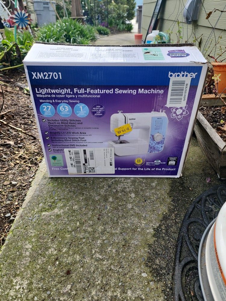 Sewing Machine Open Box