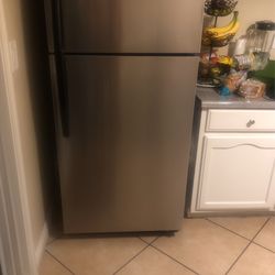 FRIGIDAIRE  Stainless Steel Refrigerator 