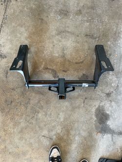 Tow hitch for 2010-2017 Subaru Legacy Outback 75224