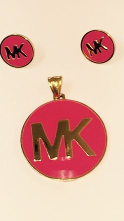 Stainless steel set of pendant and earrings pink and gold.