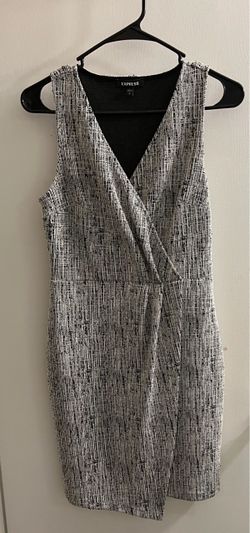 Black and white woman’s dress Black and white woman’s dress