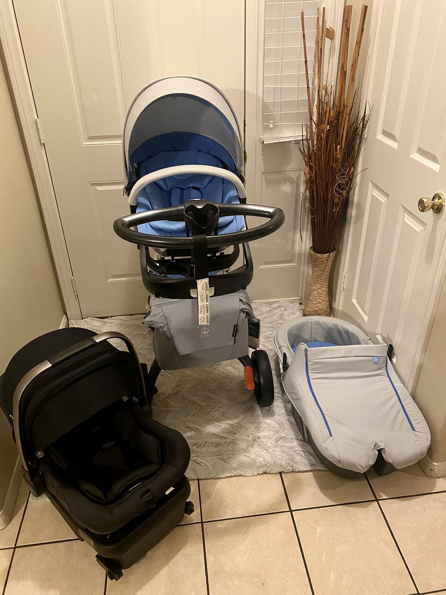 uppababy vista double with car seat V2 Stroller, Gwen Size:Garlic Electric Bicycle Garuda Nahak absorbing front Oakland
