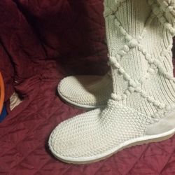 Uggs Size 9