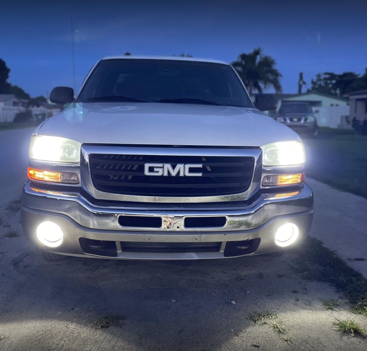 Size H7 LED Headlight Bulbs, 6000K White Super Bright LED Conversion Kit No Adapter Required Easy Install, Replacement Halogen Light Bulb, Pack of 2 (