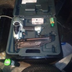 Metabo Htp Finishing Nailer With 1 Inch Nails And Oil