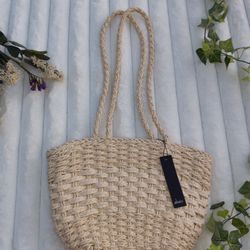 Ivory Straw Bag