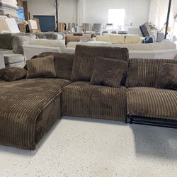 NEW SECTIONAL SOFA RECLINER 