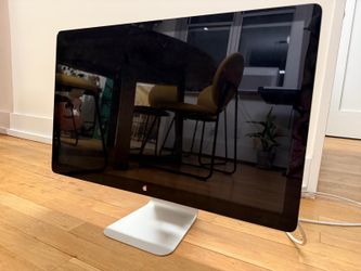 27" Apple Thunderbolt Display – 1440p Monitor w/ Built-in Dock