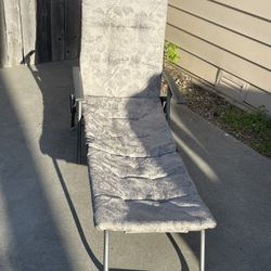 Foldable Sun Lounger Chair