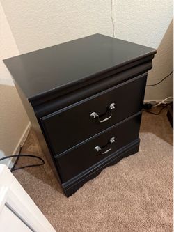 Bedroom set