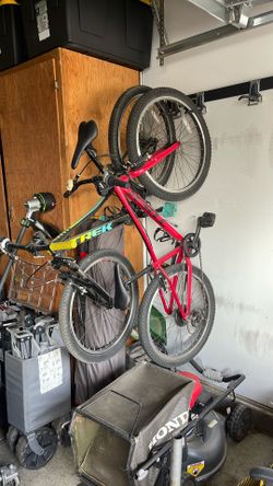 2 Trek Precaliber 24 8-Speed Mountain Bikes For Sale