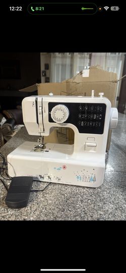 Sewing machine mini desktop