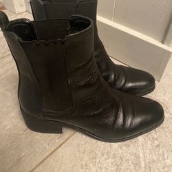 Kenneth Cole leather boots