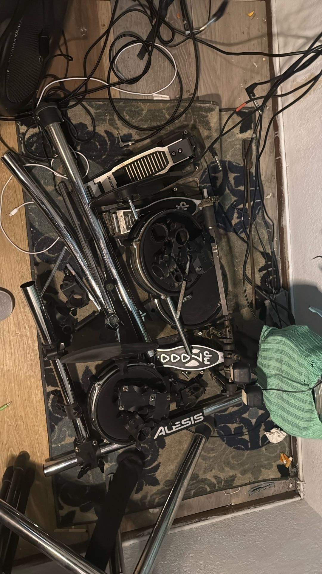 Alesis Electric Drumset