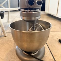 Kitchen Aid Mixer 