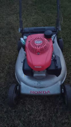Honda lawn mower