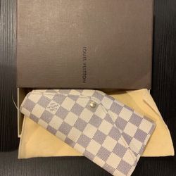 Louis Vuitton Wallet 