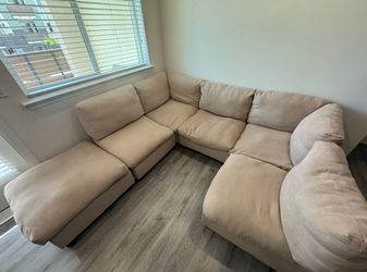 Sectional couch