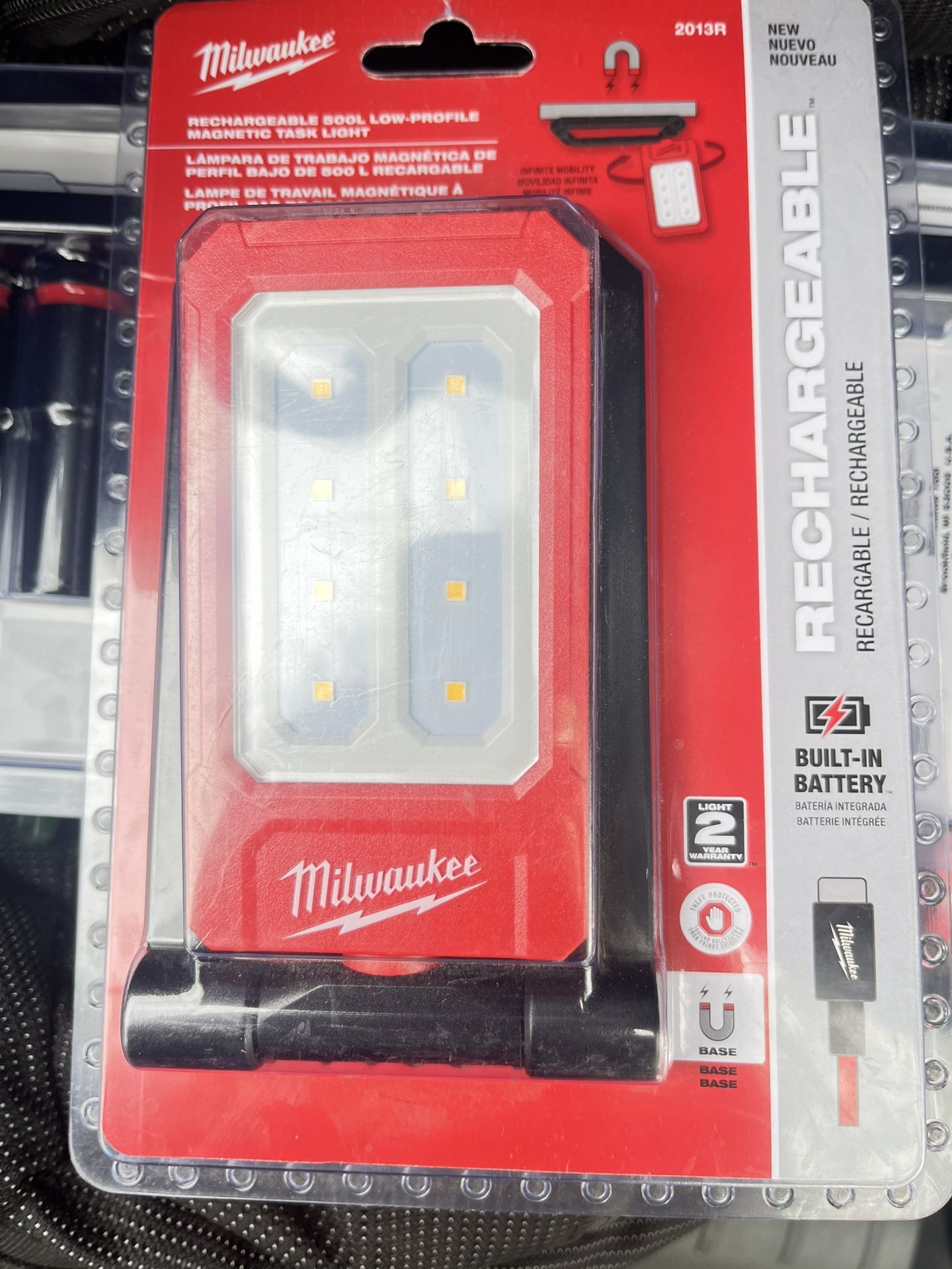 Milwaukee Led