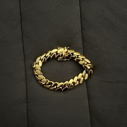 Miami Cuban Link bracelet (READ DESCRIPTION)