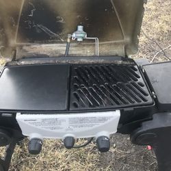 Parrilla Con Planchita Muy Buena Condición Para Ir De Camping 