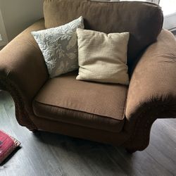 Smoke Free Sofa Set 