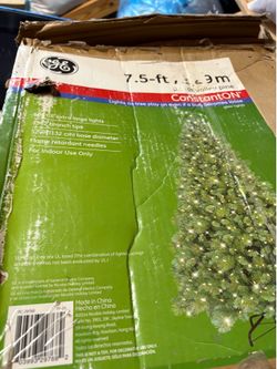 7.5 feet Christmas tree