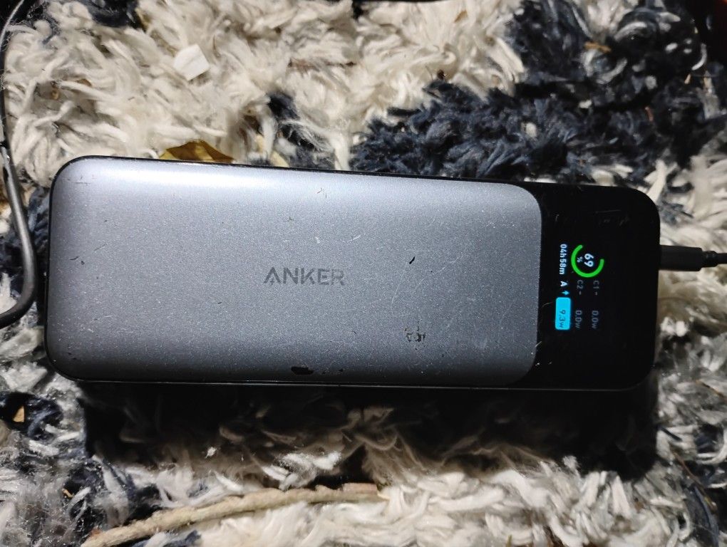 Anker 100,000 Amp Battery Pack