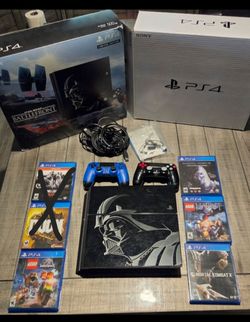 Sony PS4 Darth Vader Limited Edition Console Bundle and 4 GAMES