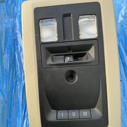 2014 RAM Overhead Lamp