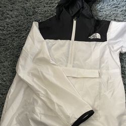 north face wind breaker