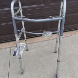 New Deluxe Walker 