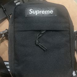 Supreme SS18 Shoulder Bag