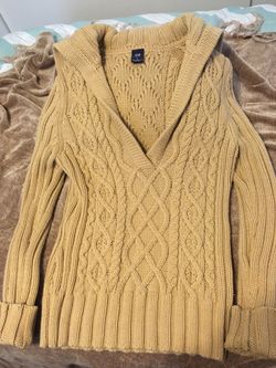 GAP Knitted Sweater 